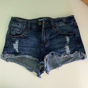 Distressed Short shorts
